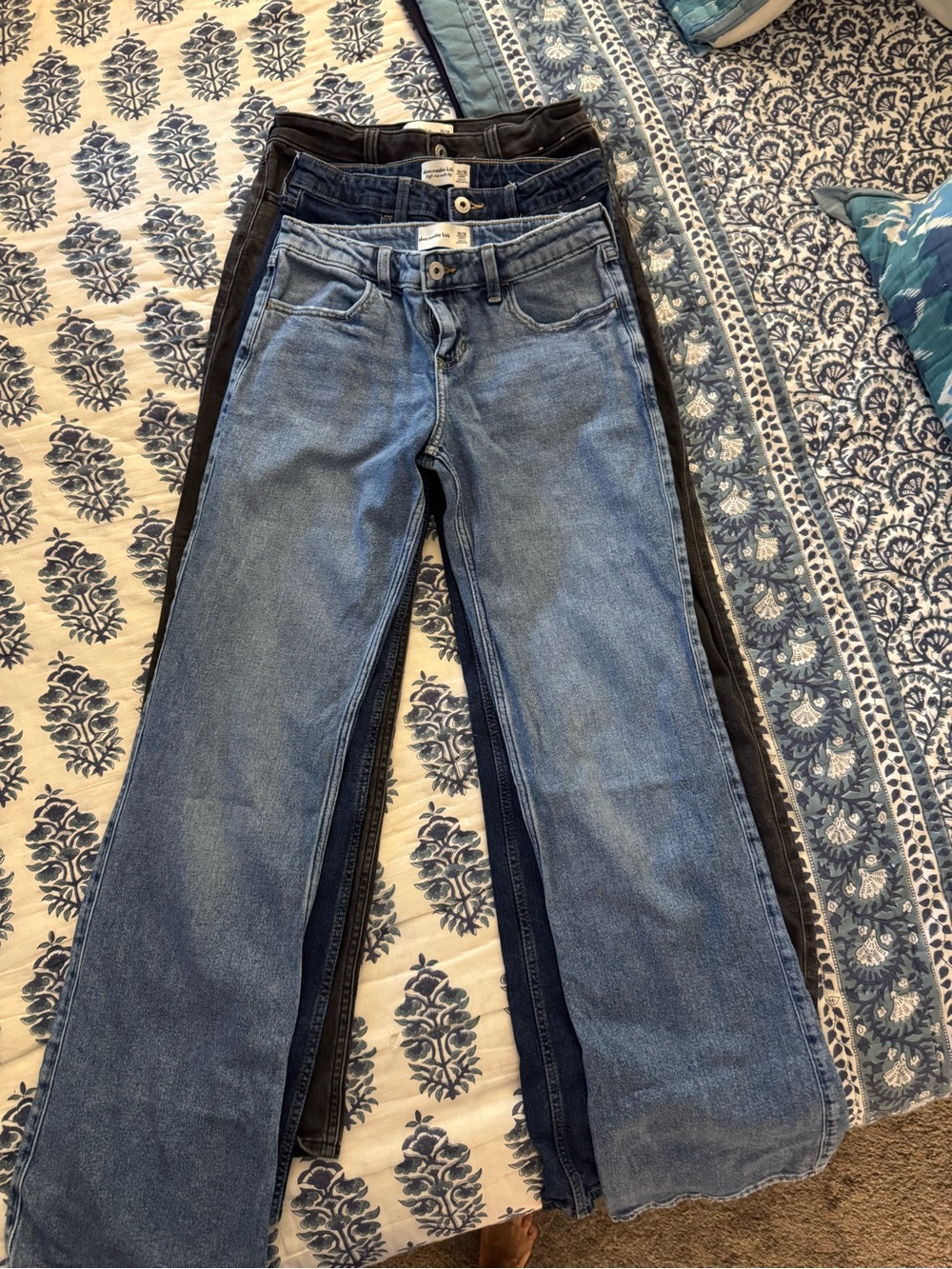 abercrombie kids Lot of 3 pairs Flare Jeans- light blue, dark blue and black